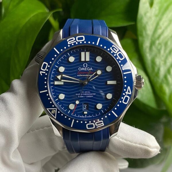 Omega Seamaster Diver 300M Co-Axial Master Chronometer 42 mm